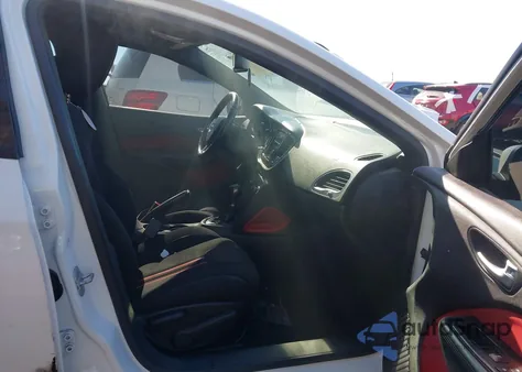 2013 Dodge Dart Rallye z USA, uszkodzony, nr VIN 1C3CDFBA6DD103209